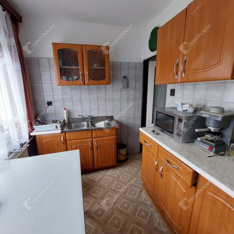 Eladó sorház, Győrújfalun 73 M Ft, 5 szobás