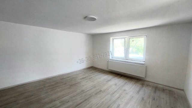 Eladó családi ház, Sarkadon 17 M Ft, 2 szobás