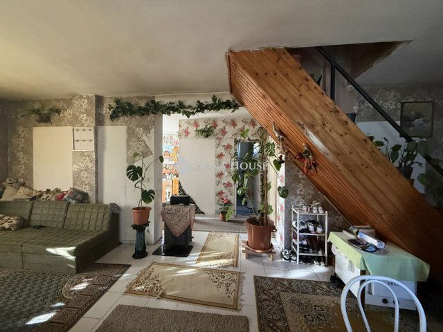 Eladó családi ház, Bajnán 40 M Ft, 4 szobás