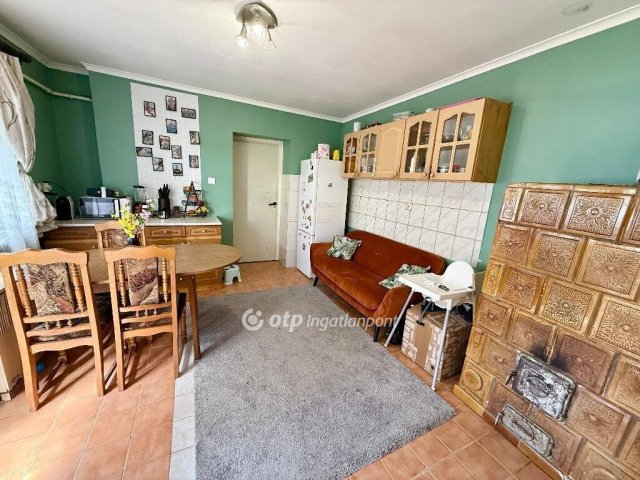 Eladó családi ház, Kemecsén 19.9 M Ft, 2 szobás