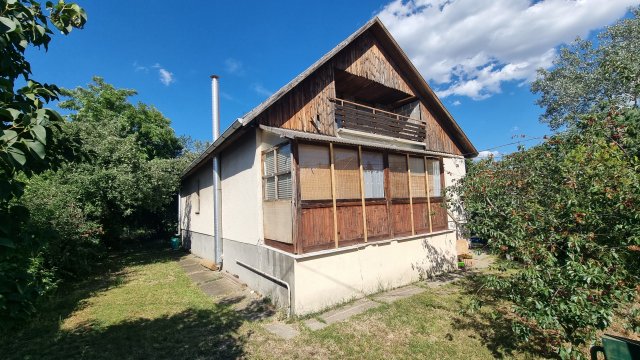 Eladó családi ház, Érden 78.9 M Ft, 2 szobás