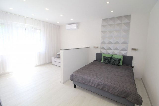 Kiadó téglalakás, albérlet, Debrecenben 230 E Ft / hó, 1 szobás