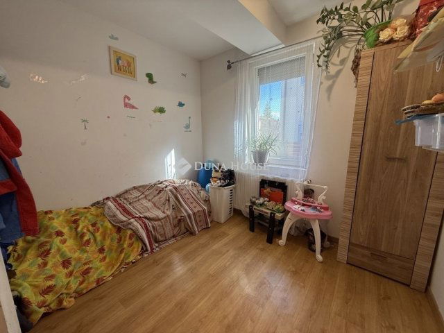 Eladó családi ház, Gyömrőn 95 M Ft, 5 szobás