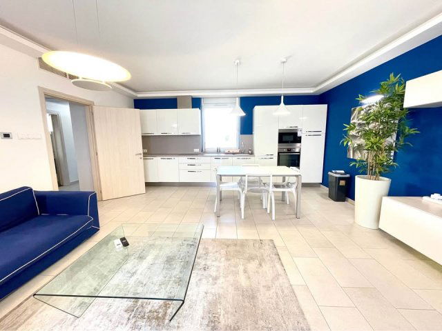 Kiadó téglalakás, albérlet, Debrecenben, Péterfia utcában