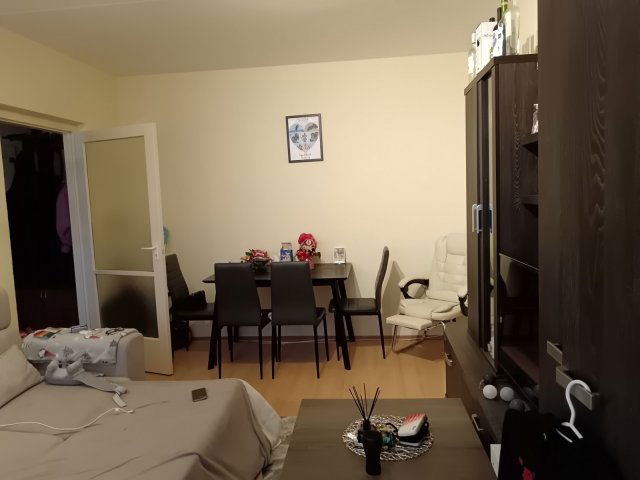 Eladó panellakás, Nyíregyházán, Fazekas János téren 39.9 M Ft