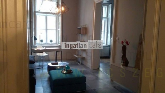 Kiadó téglalakás, albérlet, Szegeden, Deák Ferenc utcában
