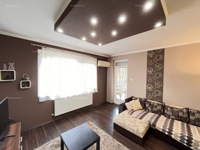 Eladó téglalakás, Kaposváron 45.49 M Ft, 2+1 szobás