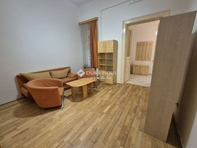 Eladó téglalakás, Budapesten, VII. kerületben 84.9 M Ft