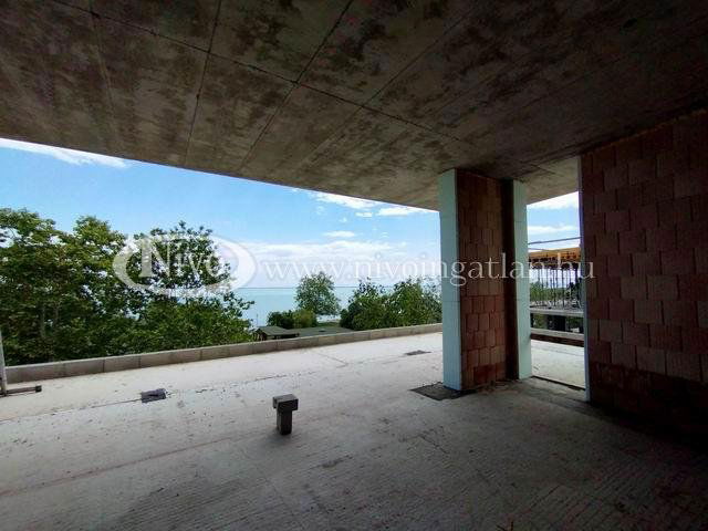 Eladó nyaraló, Balatonalmádiban 129.959 M Ft, 1+2 szobás