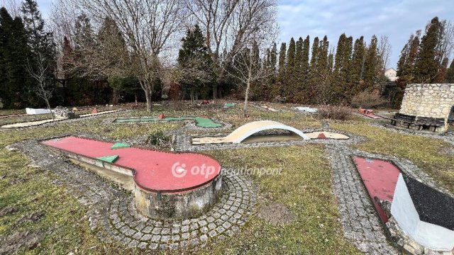 Eladó családi ház, Döbröntén 44.9 M Ft, 5 szobás