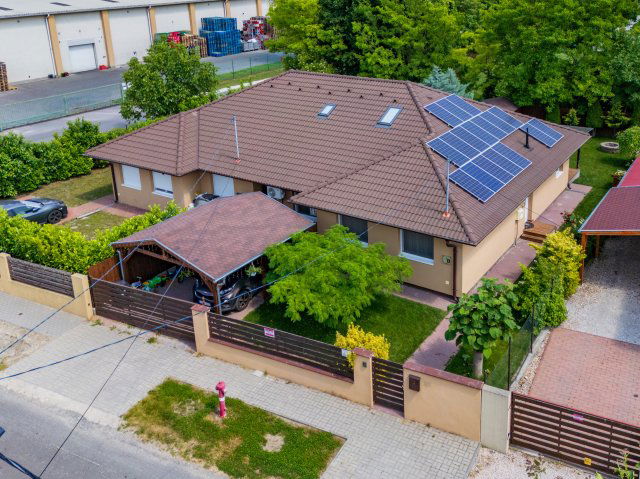 Eladó családi ház, Halásztelken 140 M Ft, 5 szobás