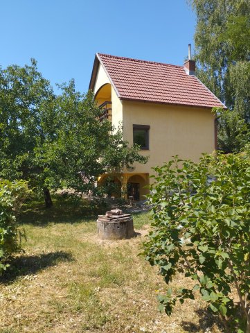 Eladó nyaraló, Felsőörsön 57.9 M Ft, 3 szobás