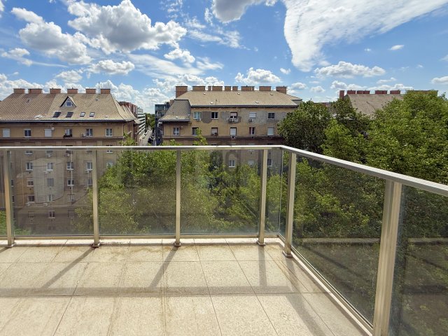 Eladó téglalakás, Budapesten, XIII. kerületben 104 M Ft