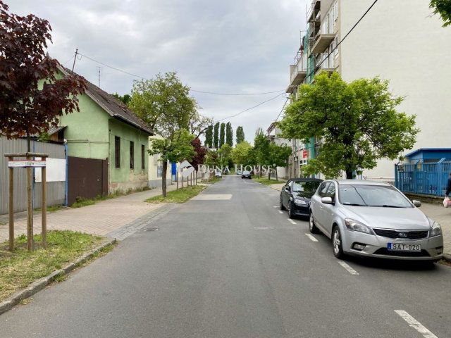 Eladó telek, Budapesten, XIII. kerületben 1176.4 M Ft