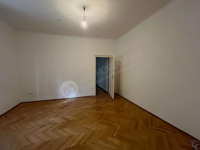 Kiadó téglalakás, albérlet, XI. kerületben, Erőmű utcában