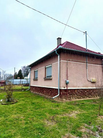 Eladó családi ház, Söjtörön 26.4 M Ft, 2 szobás
