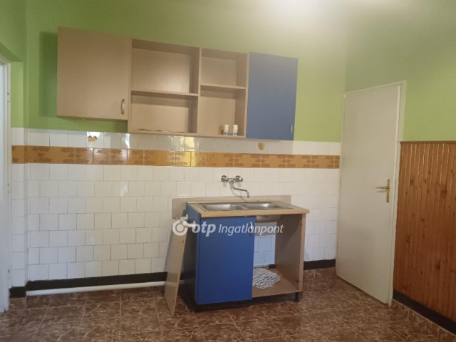 Eladó családi ház, Nagykállóban 35 M Ft, 3 szobás