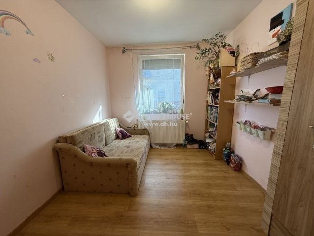 Eladó családi ház, Gyömrőn 95 M Ft, 5 szobás