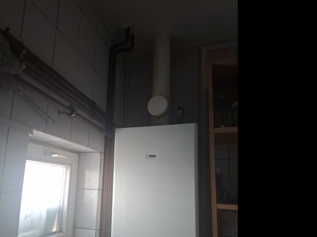 Eladó üzlethelyiség, Budapesten, XVII. kerületben, Pesti úton