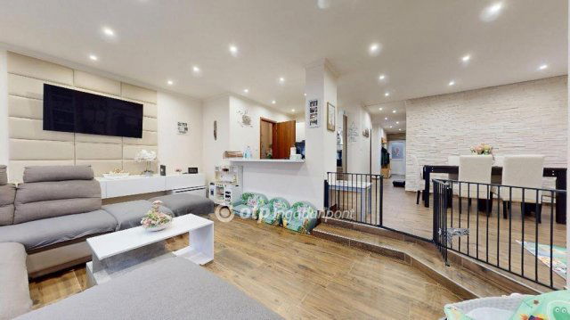 Eladó családi ház, Nyírbátorban 63 M Ft, 3 szobás