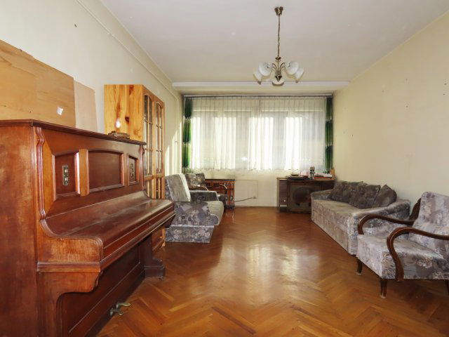 Eladó téglalakás, Zalaegerszegen 32.9 M Ft, 2 szobás