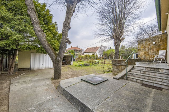 Eladó családi ház, XVIII. kerületben, Kubinyi Imre utcában