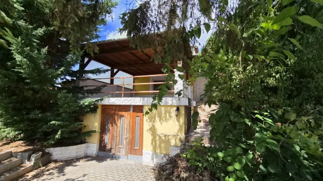 Eladó családi ház, Mogyoródon 84.9 M Ft, 2+1 szobás