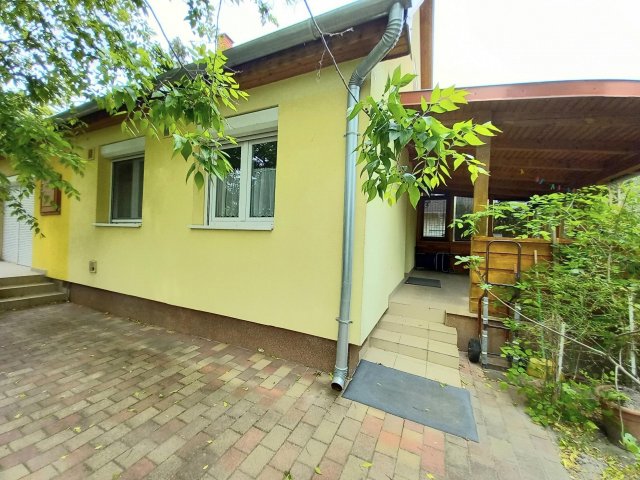 Eladó családi ház, Balatonkeresztúron 74.9 M Ft, 3 szobás