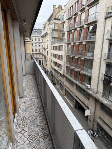 Kiadó téglalakás, albérlet, Budapesten, VI. kerületben