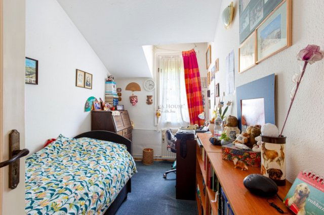 Eladó családi ház, Budapesten, II. kerületben 239.9 M Ft