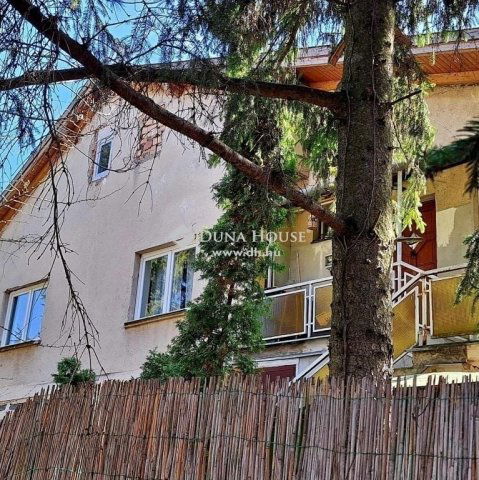 Eladó téglalakás, Budakeszin 125 M Ft, 4 szobás