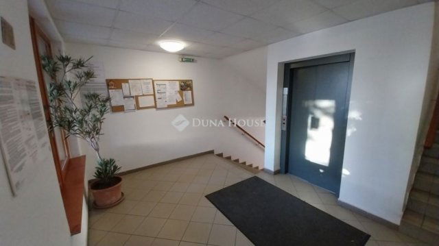 Eladó téglalakás, Budapesten, XVIII. kerületben 71.2 M Ft