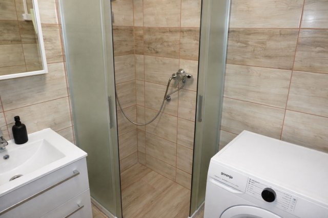 Eladó téglalakás, Dunaújvárosban 37.5 M Ft, 1+1 szobás