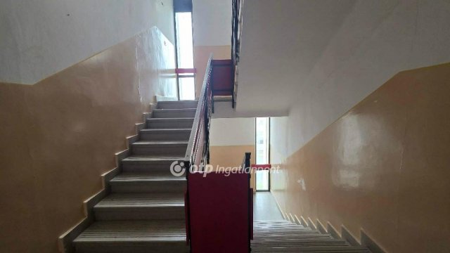 Eladó téglalakás, Püspökladányban 34.9 M Ft, 2 szobás