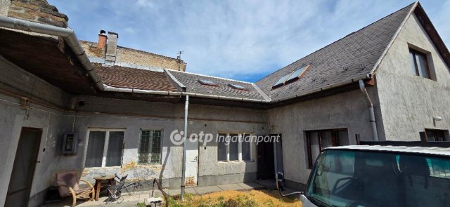 Eladó családi ház, Budapesten, XXII. kerületben 78.2 M Ft