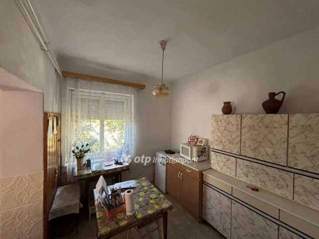 Eladó családi ház, Hajdúhadházon 39.9 M Ft, 3 szobás