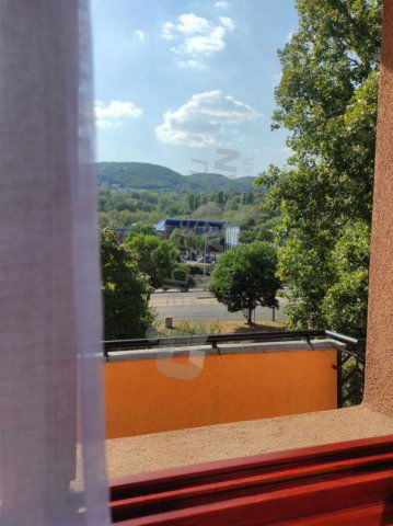 Kiadó téglalakás, albérlet, III. kerületben, Gyenes utcában