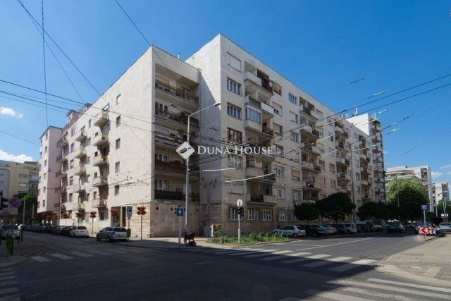 Eladó téglalakás, Budapesten, XIII. kerületben 95 M Ft, 2 szobás