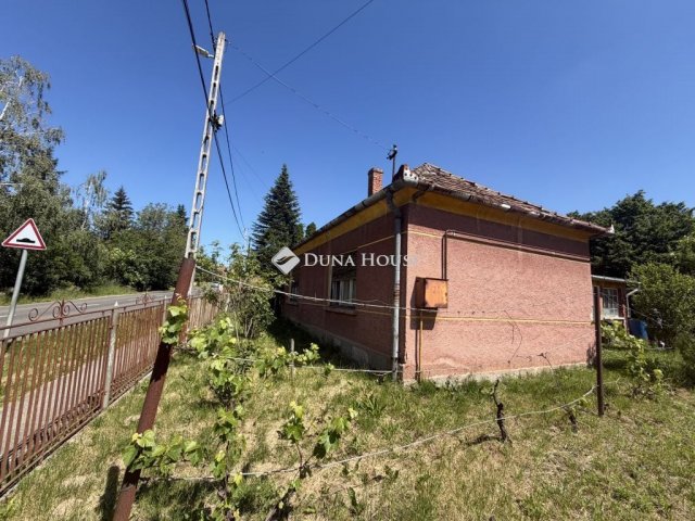 Eladó családi ház, Borsfán 10.9 M Ft, 3 szobás