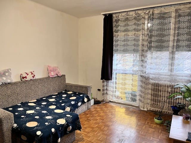 Eladó panellakás, Nyíregyházán 33.9 M Ft, 1+2 szobás