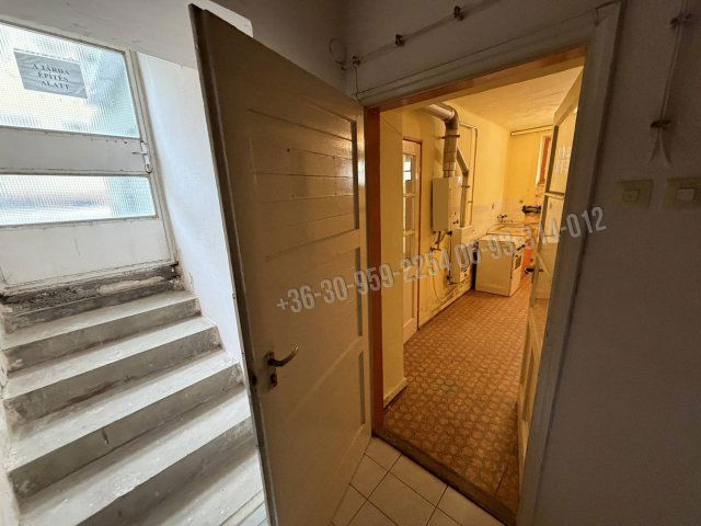 Eladó üzlethelyiség, Nagykanizsán 9.5 M Ft, 1 szobás