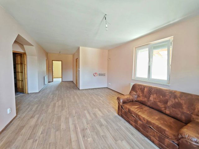 Eladó családi ház, Szatymazon 87.5 M Ft, 3 szobás