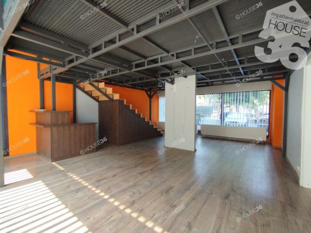 Kiadó üzlethelyiség, Kecskeméten 380 E Ft / hó, 4 szobás