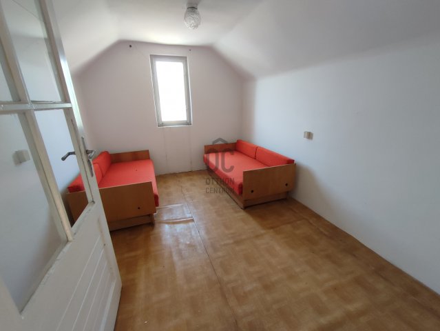 Eladó nyaraló, Fonyódon 45 M Ft, 2 szobás / költözzbe.hu