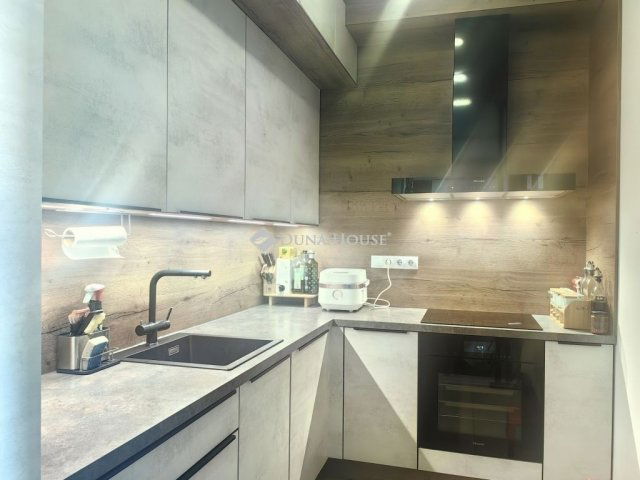 Eladó téglalakás, Budapesten, XI. kerületben 169.9 M Ft