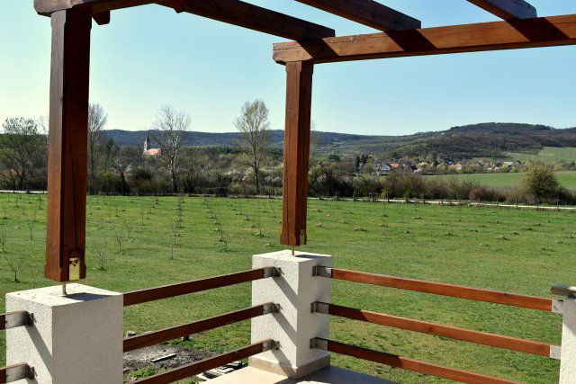 Eladó családi ház, Pécselyen 449 M Ft, 6 szobás