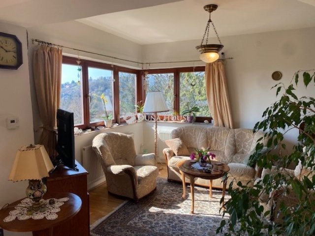 Eladó családi ház, Szentendrén 125 M Ft, 3 szobás