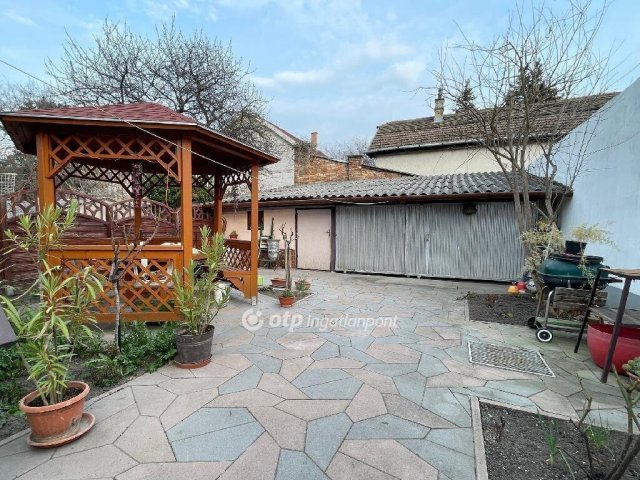 Eladó ikerház, Budapesten, XIV. kerületben 148.9 M Ft, 3 szobás