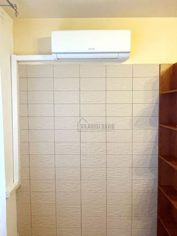 Kiadó panellakás, albérlet, Debrecenben 230 E Ft / hó, 2 szobás