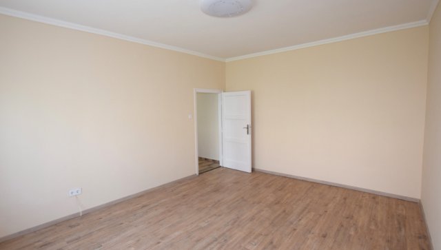 Kiadó téglalakás, albérlet, Debrecenben 185 E Ft / hó, 2 szobás